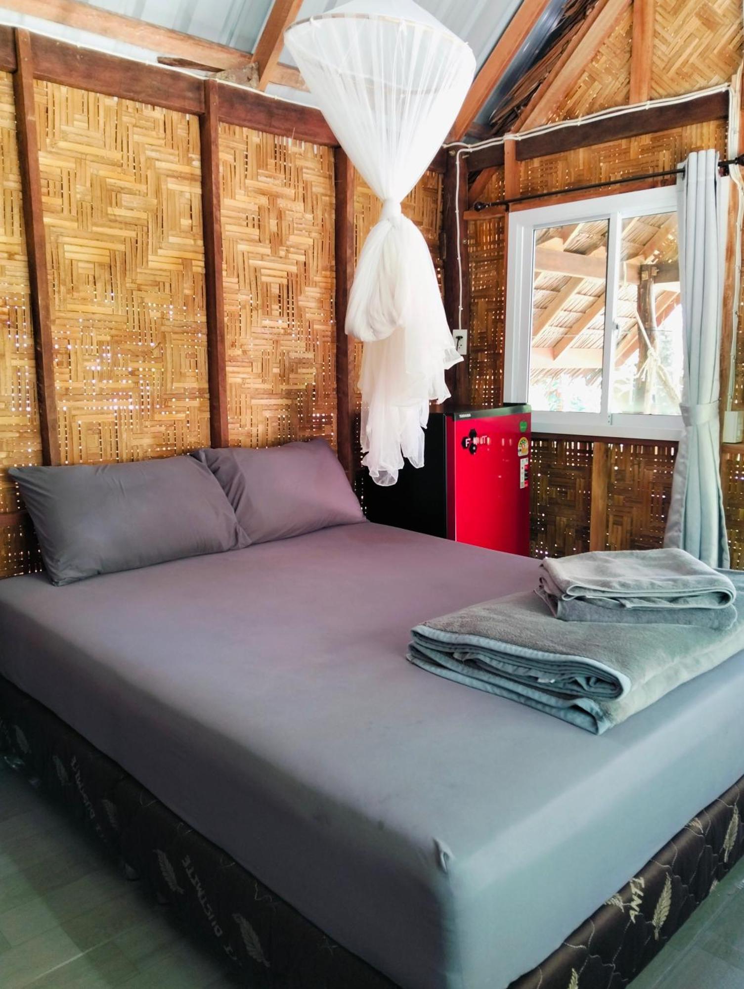 Апартаменты Dahla Lanta Hut Ко-Ланта Экстерьер фото